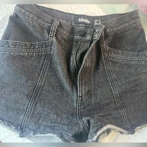 Afends High Waist Patch Pocket Raw Cut Shorts Stone Wash Black (Sz 4 )